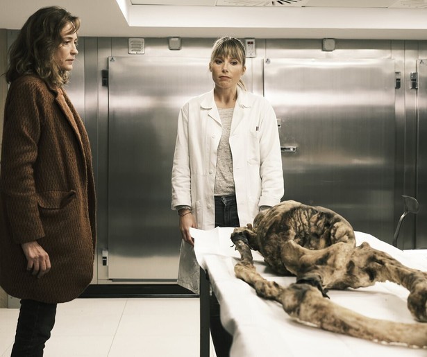 Confrontatie met een verkrachter in slotaflevering The Forest of the Missing