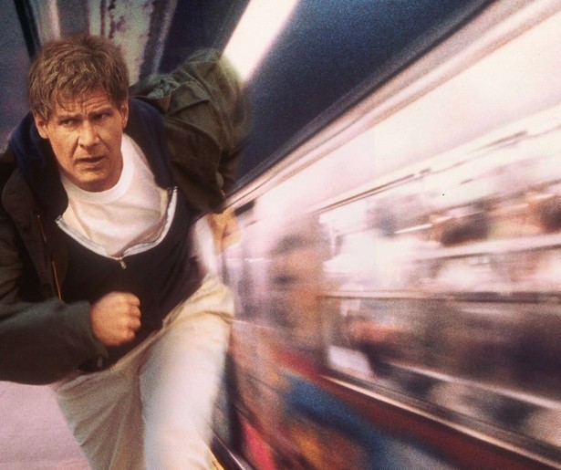 Harrison Ford moet de moordenaar van zijn vrouw vinden in The Fugitive 