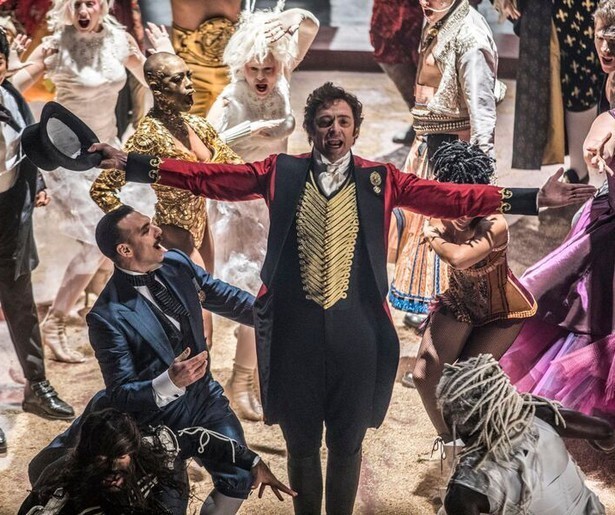 SBS9 zendt de musicalfilm The Greatest Showman weer eens uit