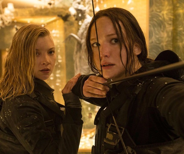 Julianne Moore en Jennifer Lawrence schitteren in The Hunger Games: Mockingjay - Part 2