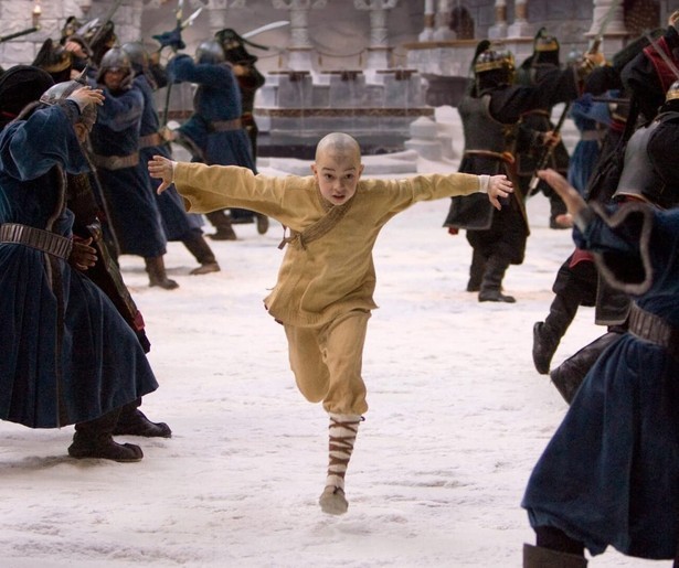 Aang is de enige die alle elementen beheerst in The Last Airbender