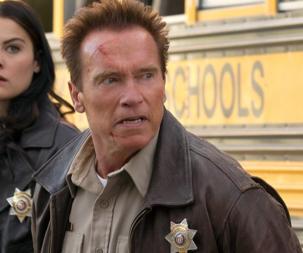 Arnold Schwarzenegger als vanouds met actie, explosies en humor