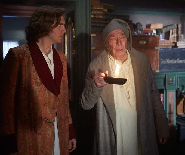 Dan Stevens kruipt in de huid van Charles Dickens in The Man Who Invented Christmas