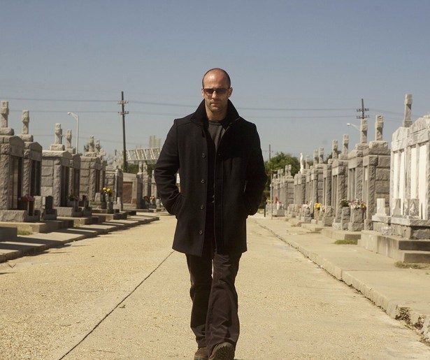 Jason Statham zint op wraak in The Mechanic