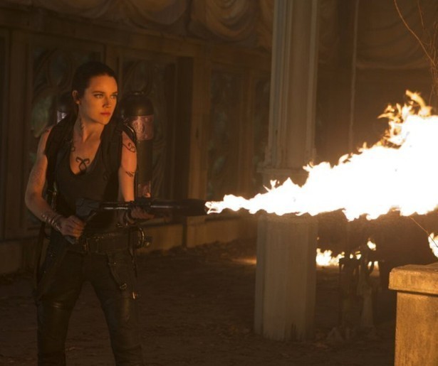 Lily Collins jaagt op demonen in The Mortal Instruments