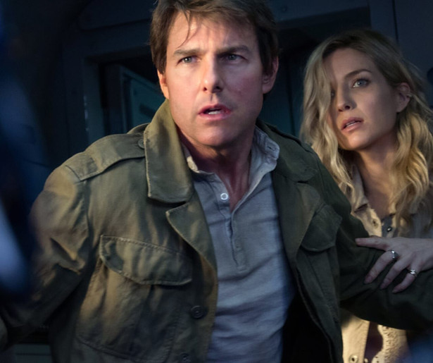 Tom Cruise maakt het zichzelf behoorlijk lastig in The Mummy