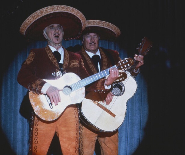 Leslie Nielsen en de energiemaffia