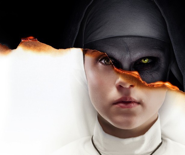 Taissa Farmiga belandt in een non-tegen-nongevecht in The Nun