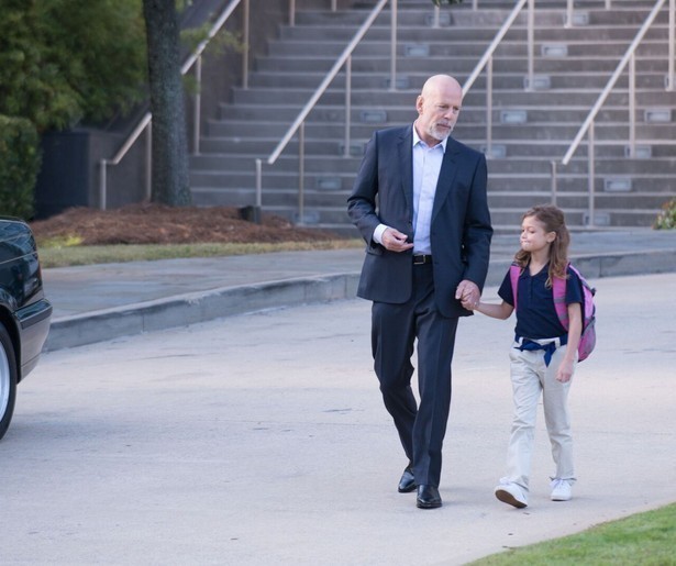 Jason Patric zoekt Bruce Willis in actiefilm The Prince