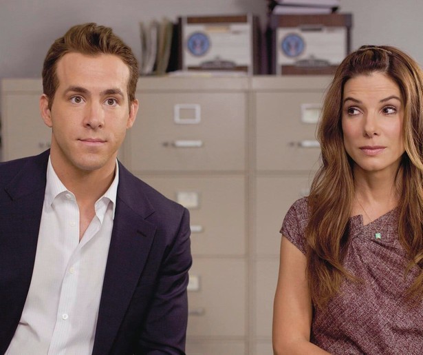 Ryan Reynolds moet verplicht trouwen met Sandra Bullock in The Proposal