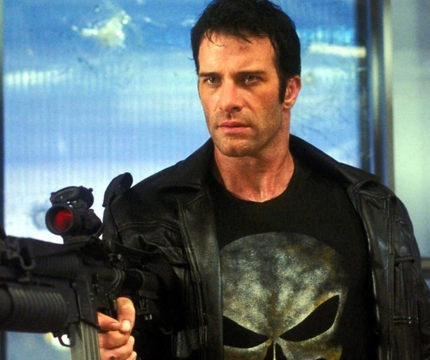 Thomas Jane is uit op wraak in The Punisher op RTL 7