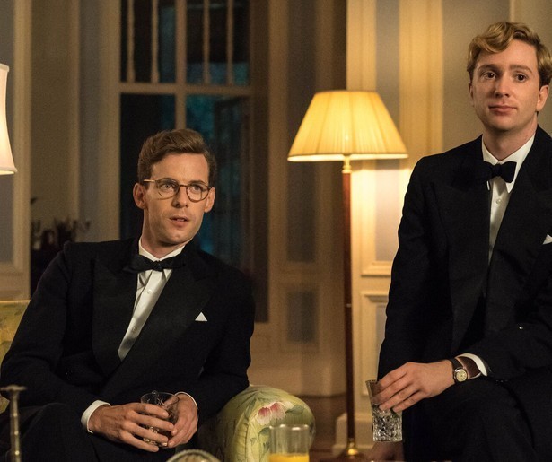 Matthew in de spotlights in aflevering The Singapore Grip