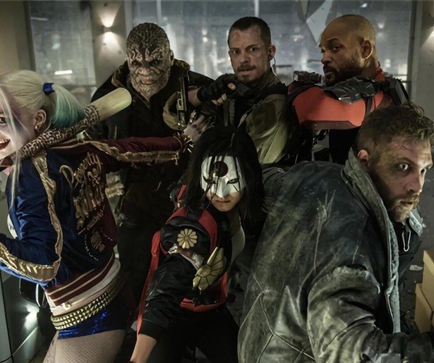 Margot Robbie werkt weer samen met diverse superschurken in The Suicide Squad