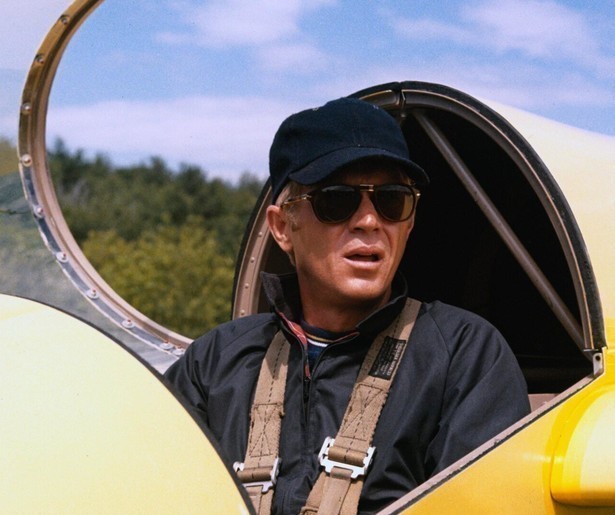 ONS zendt de originele versie van The Thomas Crown Affair (1968) uit 