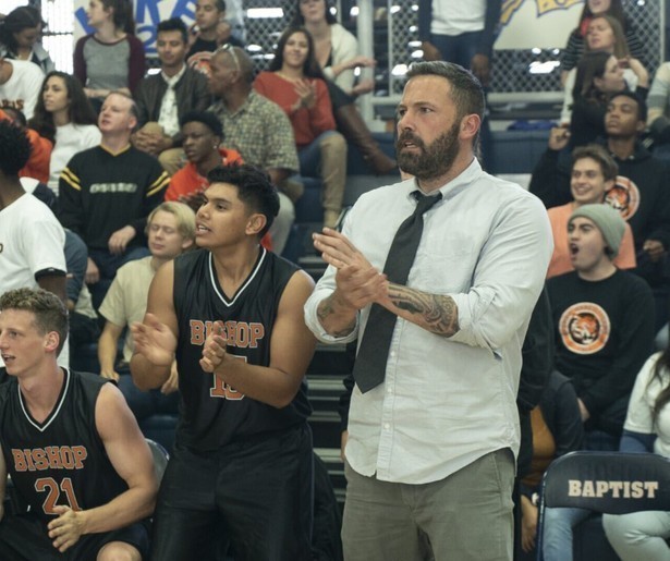 Alcoholist Ben Affleck betert zijn leven in The Way Back