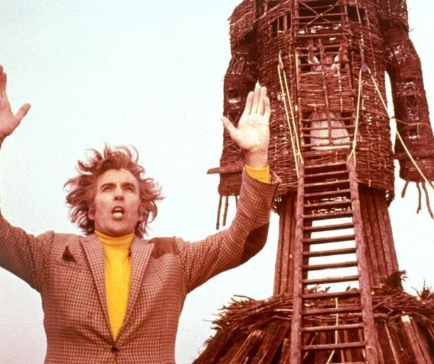 Christopher Lee heeft wat te verbergen in The Wicker Man