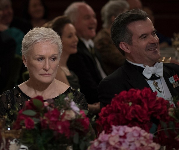 Glenn Close klapt uit de school