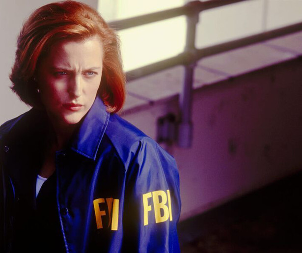 David Duchovny en Gillian Anderson moeten een buitenaards virus uitschakelen in The X-Files: The Movie