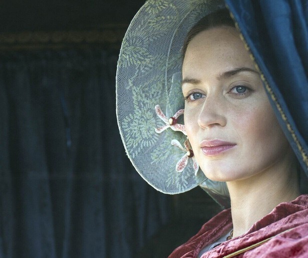 Wereldvreemde Emily Blunt is koningin Victoria in The Young Victoria