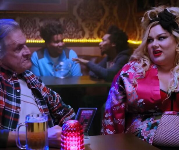 Het tweede seizoen van The Guest Book gaat van start op Comedy Central