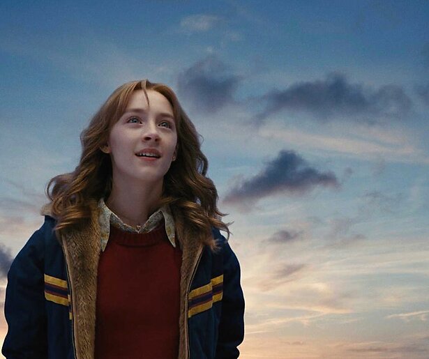Saoirse Ronan komt in een interessante tussenwereld terecht in The Lovely Bones