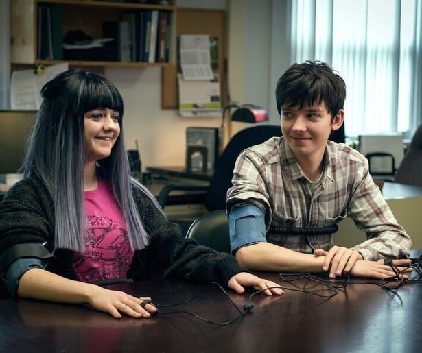 Asa Butterfield Is bang voor de dood in luchtige film Then Came You