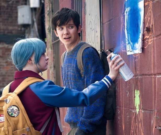 Asa Butterfield Is bang voor de dood in Then Came You