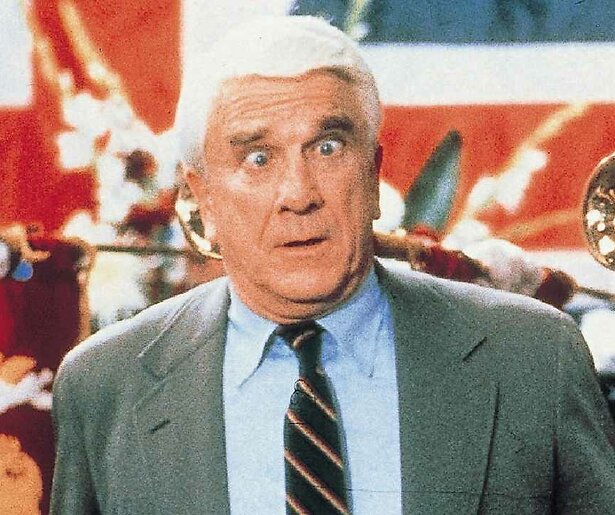 Comedy Central trakteert op klassieker The Naked Gun: From the Files of Police Squad!