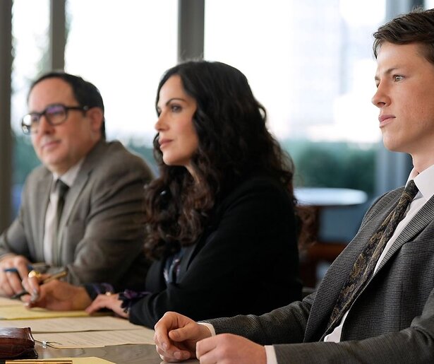 Het plannetje van Milo Callaghan loopt compleet in de soep in The Rainmaker