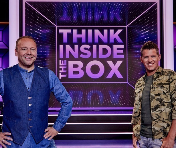Kees raadt gezellig mee in Think Inside the Box
