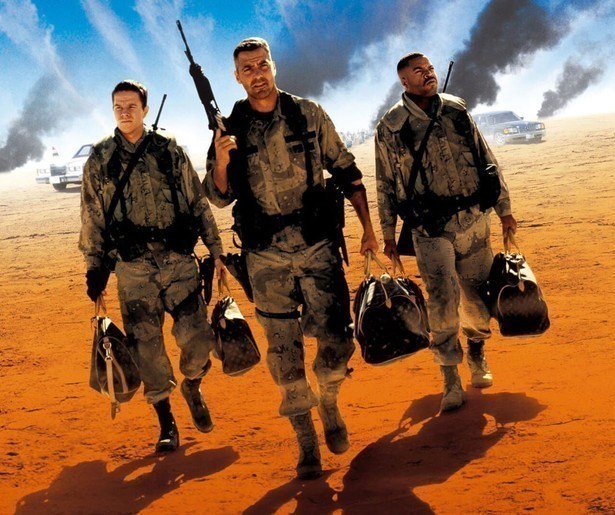 George Clooney steunt de Irakese bevolking in Three Kings