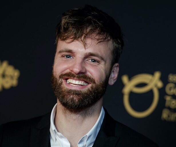 Tim Hofman giert om eigen LuckyTV-item bij Beau