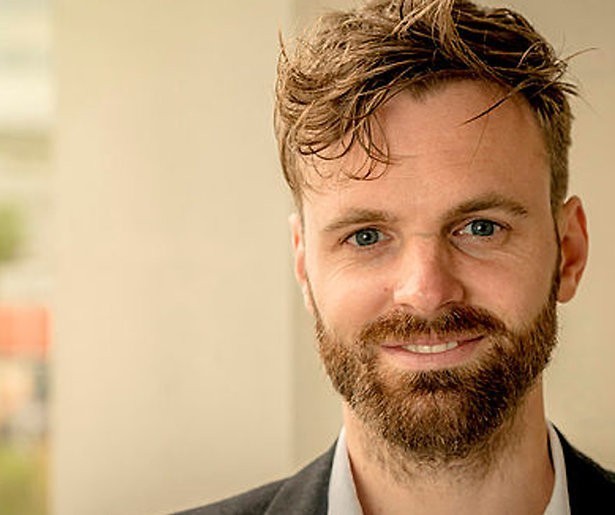 Kijkers ontvangen Tim Hofman enthousiast bij Op1