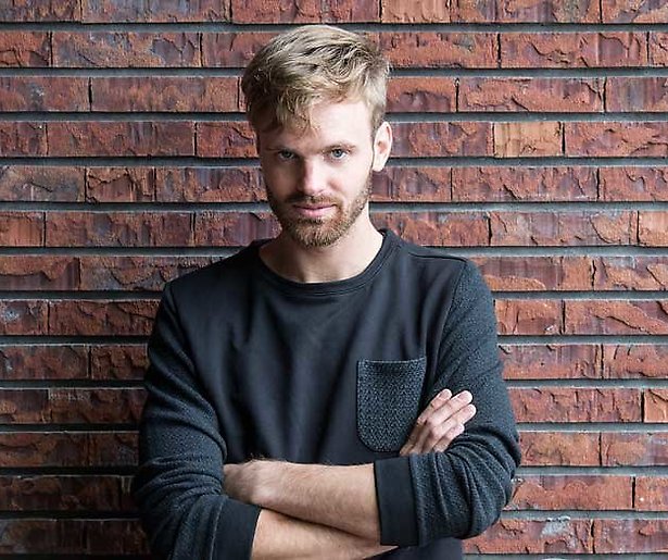 Tim Hofman ziet talkshow wel zitten