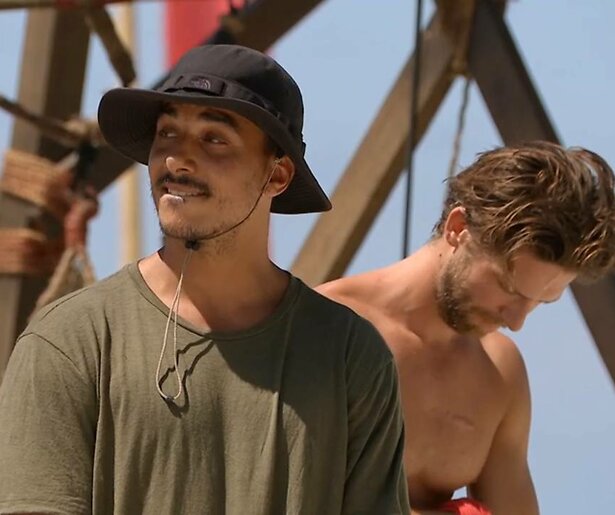 Timor Steffens maakt zich steeds minder populair in Expeditie Robinson