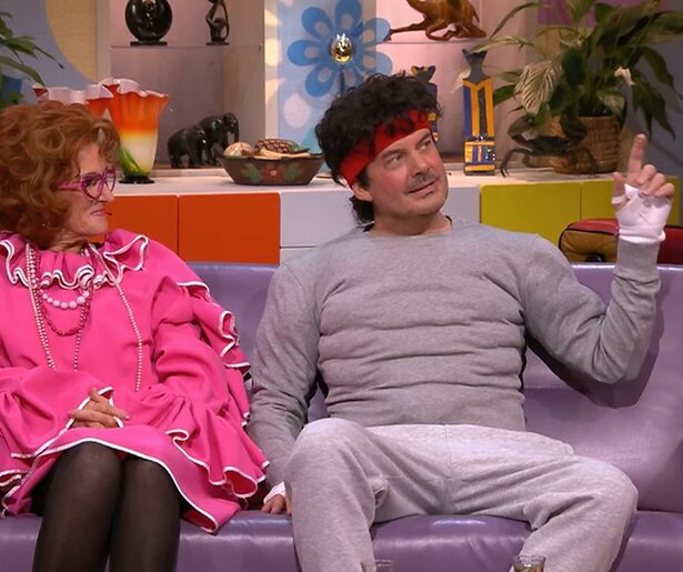 Hans Klok en Tineke Schouten halen met de teamcaptains herinneringen op aan 1980 in Oh, Wat een Jaar!