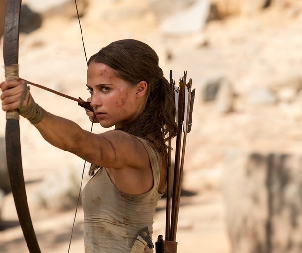 Alicia Vikander maakt opwachting als Lara Croft