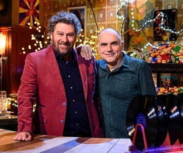 Diederik Ebbinge maakt zijn debuut als presentator van Top 2000 a Gogo