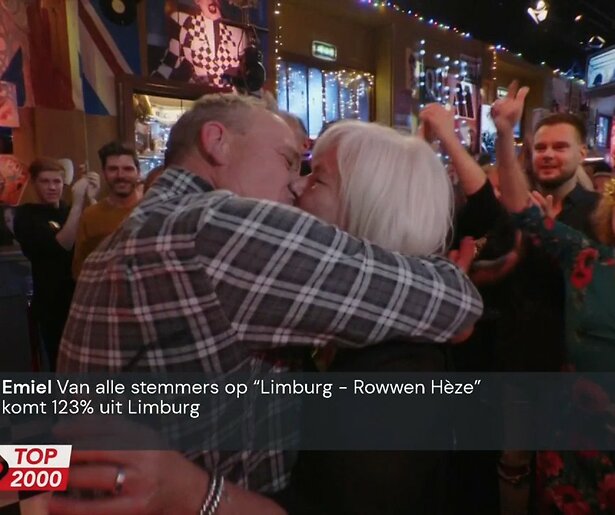 Huwelijksaanzoek in Top 2000 café op radio en tv