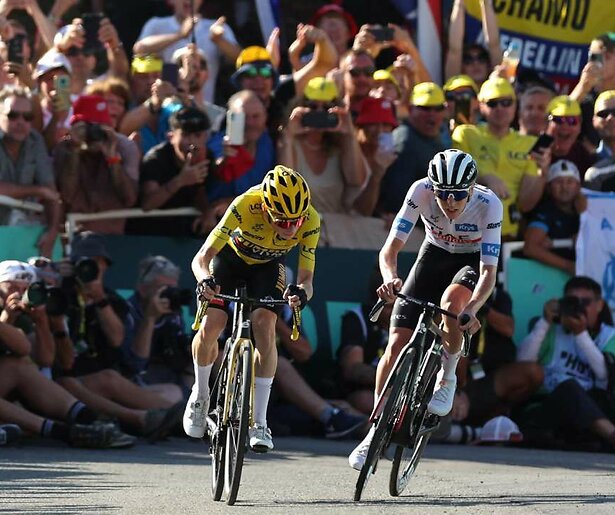 Etappe 21: In sneltreinvaart over de Champs-Élysées 