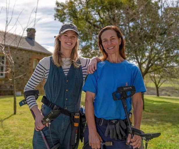 De zoektocht naar waardevolle spullen is weer geopend in Treasure Hunters Down Under