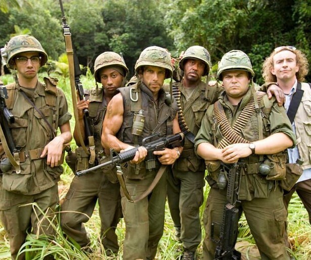 Ben Stiller moet de jungle uit zien te komen in Tropic Thunder