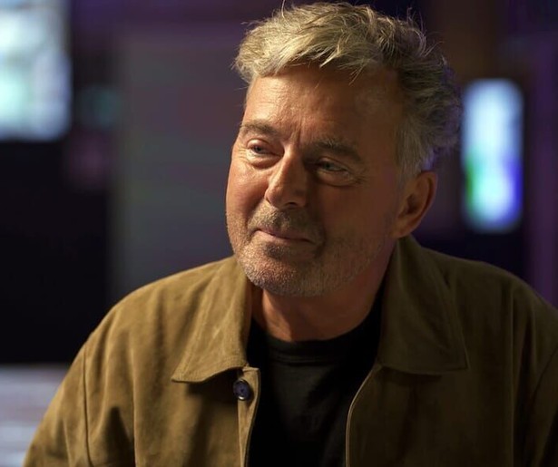 Bert van Leeuwen opent het door Dionne Stax' gepresenteerde seizoen van TV Monument