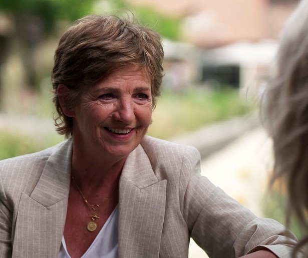 De spotlight van TV Monument staat op Martine van Os