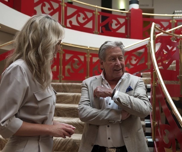 Hans Kazàn blikt terug op zijn rijke carrière in nieuwe aflevering TV Monument