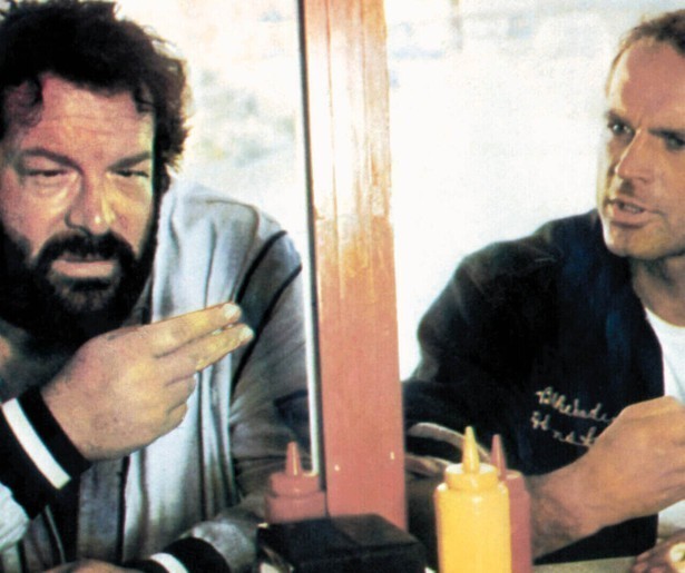 Bud Spencer en Terence Hill kruipen in de huid van politie-agenten