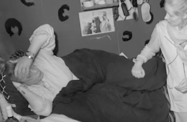 Jessie wijst Merel af: 'Utopia' is niet de plek voor liefde