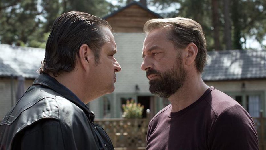 Videosnack: trailer van de Nederlandse Netflix-serie Undercover Videosnack: trailer van de Nederlandse Netflix-serie Undercover