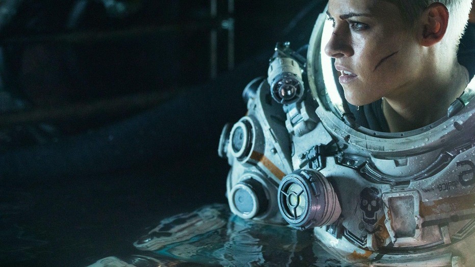 Kristen Stewart in Underwater