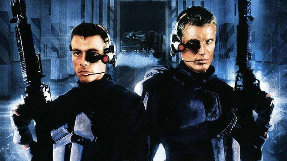 Jean-Claude Van Damme is een robotsoldaat Jean-Claude Van Damme is een robotsoldaat